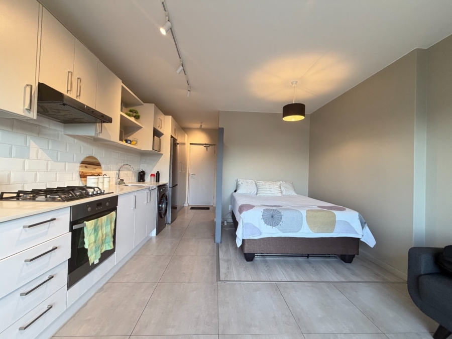  Bedroom Property for Sale in Table View Western Cape
